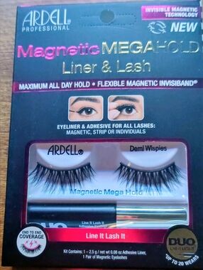 Ardell Magnetic Lash Set — Black with Pink Accents